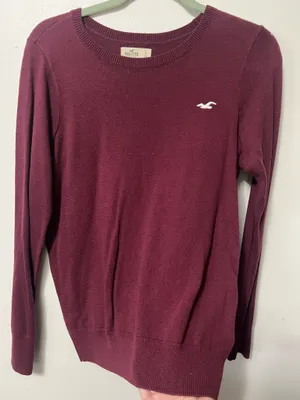 Hollister Crewneck Sweater thumbnail 1