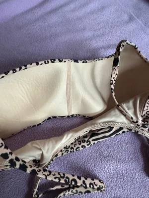 Victoria’s Secret Bathing Suit Top thumbnail 4