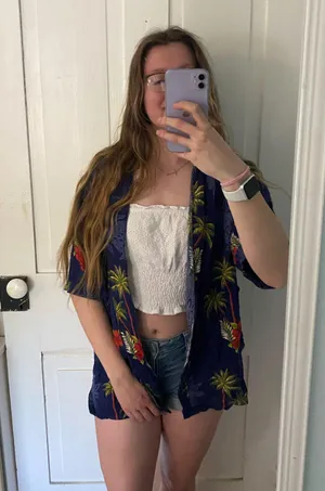 thumbs up floral Hawaiian shirt thumbnail 1
