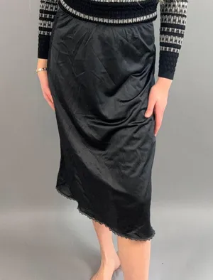 Vanity Fair Vintage Slip Skirt With Lace Trim thumbnail 1
