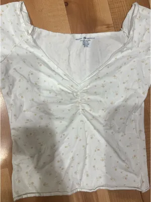 Brandy Melville Top thumbnail 2