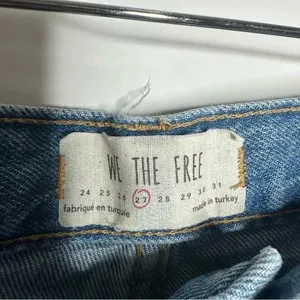 Free People Maggie Mid Rise Straight Leg Jeans in Aged To Perfection Size 27 thumbnail 6