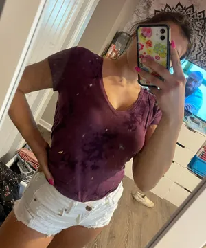 V Neck Shirt thumbnail 3
