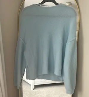 Free People Blue V-Neck Sweater Relaxed Fit thumbnail 3