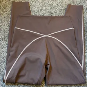 Aerie Offline Leggings thumbnail 1