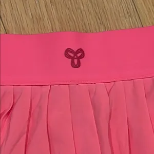 TNA Aritzia‎ Movetech™ Tennis Pro Micro Skirt Pleated Mini Skirt XS thumbnail 4