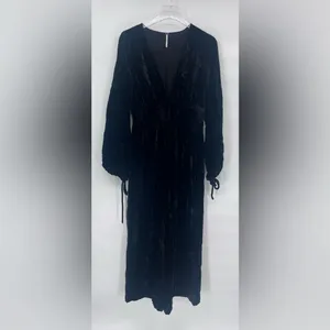 FREE PEOPLE SzS TRUE LOVIN LONG SLEEVE WIDE-LEG VELVET‎ JUMPSUIT BLACK thumbnail 3