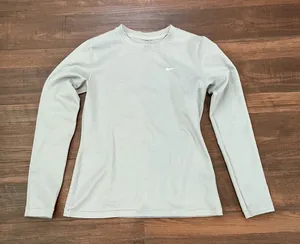 Nike Pro Training Base Layer Long Sleeve Top Grey CU4583-073 Medium Womens thumbnail 1