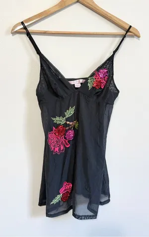 Victoria’s Secret Y2K Floral Tank Cami Top Size Small Pink Embroidered Embellish thumbnail 1
