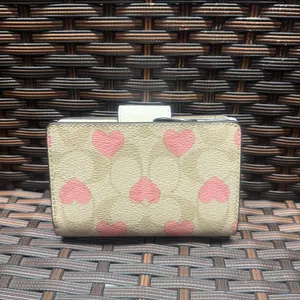 coach Medium Corner Zip Wallet In Signature Canvas With Heart Print cq146 thumbnail 4