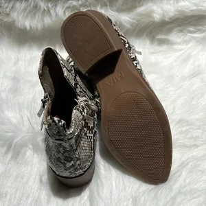 MIA Snakeskin Pointed Toe Short Heel Ankle Bootie‎ Boots Size 8. B67 thumbnail 8