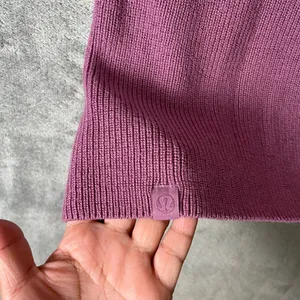 Lululemon Merino Wool Blend Ribbed Crewneck Sweater Purple 8‎ Cozy Chunky Knit thumbnail 4