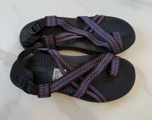 Airwalk Womens Black Sandals with Pink & Teal Patterned Straps thumbnail 1
