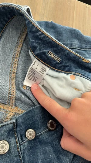 American Eagle Outfitters Jeans thumbnail 2