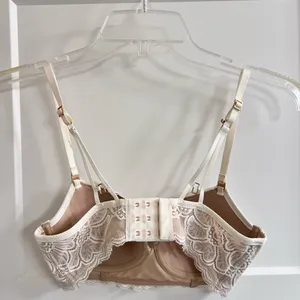Aerie‎ Cream Lace Bra with Underwire and Scalloped Edging thumbnail 3