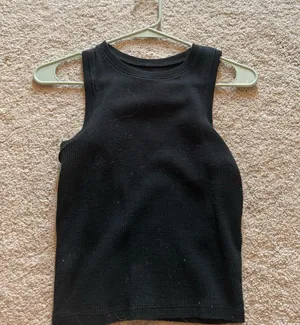 Hollister Top Must Have Collection Tank thumbnail 1
