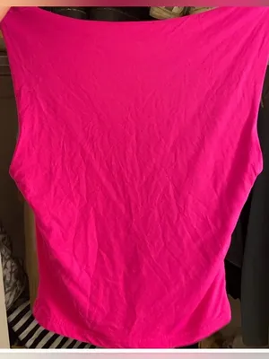 White Fox Boutique Fell in Love Hot pink tank Top XS Y2K thumbnail 3
