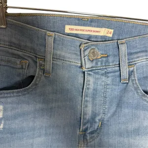 Levi’s 720 High Rise Super Skinny Distressed Light Wash Stretch Denim Blue Jeans thumbnail 4