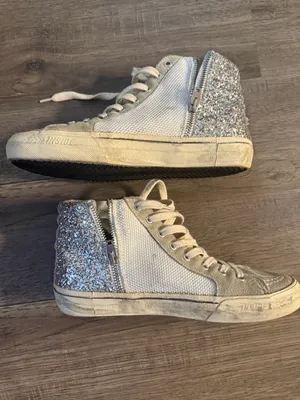 Golden Goose Slides thumbnail 3