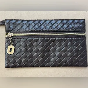 Dark Brown Woven Wristlet Wallet with Gold Zipper Faux Leather Brand New thumbnail 3