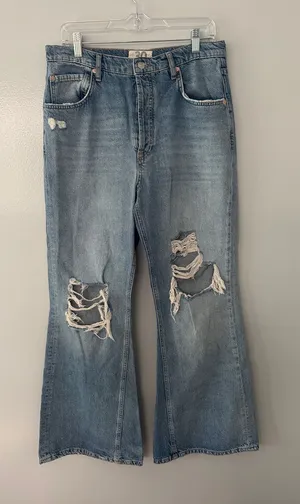 Free People We the Free Women's High Rise Flare Jeans Size 30 ButtonFly thumbnail 1