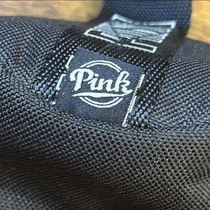 PINK Victoria’s Secret Beach Sling Bag Black & White 'Good Vibes' Cooler Bag thumbnail 8