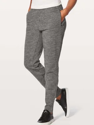 Lululemon Free To Roam Jogger 28" size 6 thumbnail 2