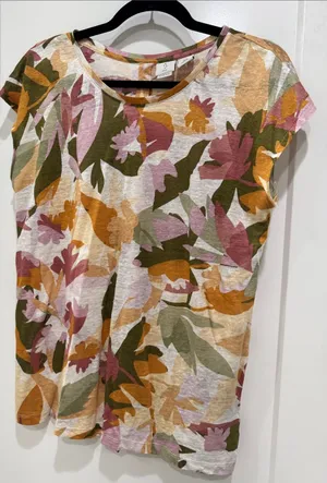 Joie 100% linen Floral Multi Color tee cap sleeves thumbnail 1