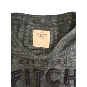 Abercrombie‎ & Fitch FITCH Gray Long Sleeve Knit Top XS thumbnail 3