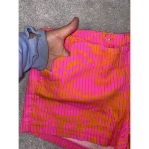 lilly pulitzer sea and be seen callahan shorts scalloped pockets 4 thumbnail 2