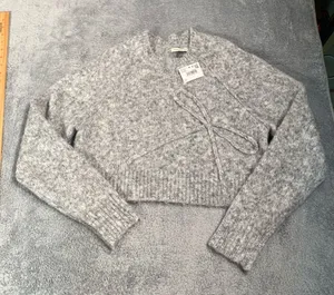 NWT American eagle Gray cropped Sweater bow small thumbnail 1