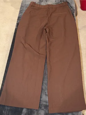 Abercrombie & Fitch Curve Love A&F Sloane Tailored Wide Leg Pant in Dark Coffee thumbnail 8