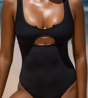 Berlook Black Cutout One-Piece Swimsuit 1150 thumbnail 1