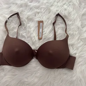 Skims Ultimate Nipple Pushup Bra Jasper Size 36A thumbnail 4