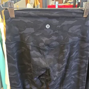 lululemon athletica Navy Camo Leggings thumbnail 6