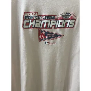 VTG Womens Anvil Boston Red Sox 2004 World Series Champions T-Shirt Size XL PINK thumbnail 2