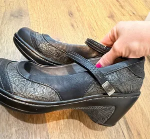 Women’s size 6 Vintage Mary Jane’s thumbnail 1