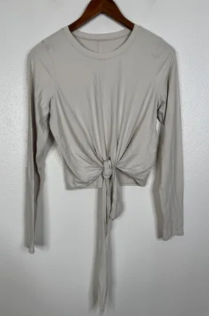 Lululemon Womens Long Sleeve Front Tie Knot Top‎ Cream Beige Activewear Yoga thumbnail 1