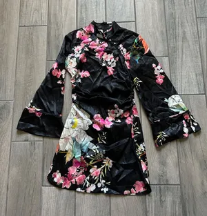 Zara Black Floral Satin Long-Sleeve Mini Dress thumbnail 1