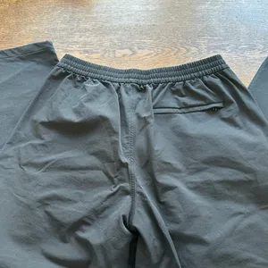 OV Men’s RecTrek pants in black thumbnail 6