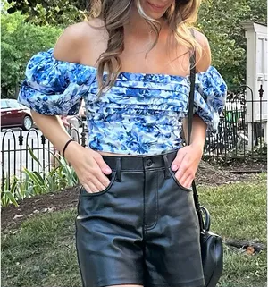 Abercrombie Floral Crop Top Puff Sleeve thumbnail 5
