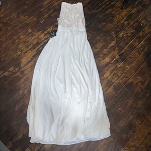 Lulu’s Forever & Always high neck white XS evening maxi dress thumbnail 7