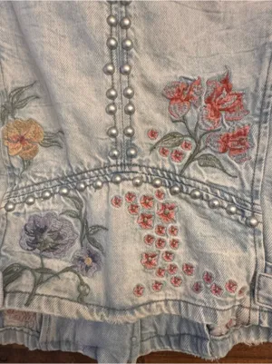 BLANK NYC Floral Embroidered Denim Moto Jacket‎ thumbnail 8
