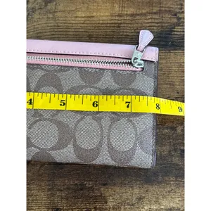 Coach Soft Wallet OS Pink Signature Canvas Leather Slim Envelope F57319 thumbnail 7