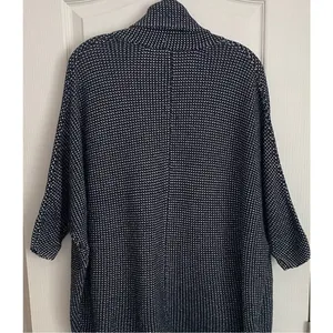 Express Wmn's BW Textured Knit Batwing Open Front Cardigan Shrug‎ Sweater XS/S thumbnail 10