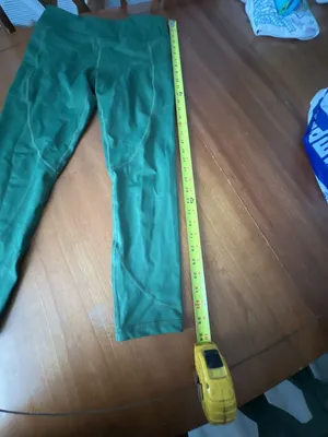 Zyia Active Women's Green High-Rise Athletic Leggings with Side Pockets thumbnail 2