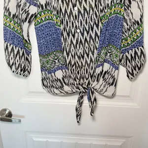 Anthropologie Fig & Flowers XL Boho Ikat Geometric Semi Sheer Tie Bottom Blouse thumbnail 8