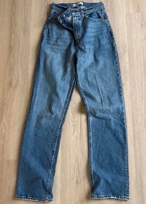 Abercrombie and Fitch jeans thumbnail 1