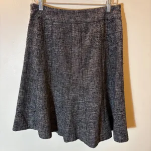 Ann Taylor Black White Tweed Flared A-Line‎ Skirt Size 6 Side Zip Lined Career thumbnail 2