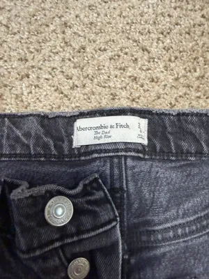 Abercrombie High-Rise The Dad Jeans thumbnail 5